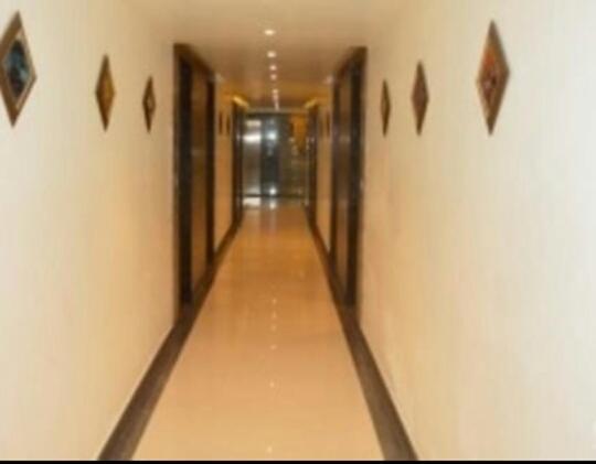 Hotel Parklane Агра Экстерьер фото